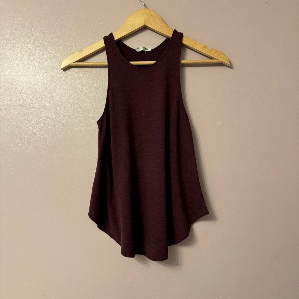 Aritzia Wilfred Free Sleeveless Top Maroon Women Size XS